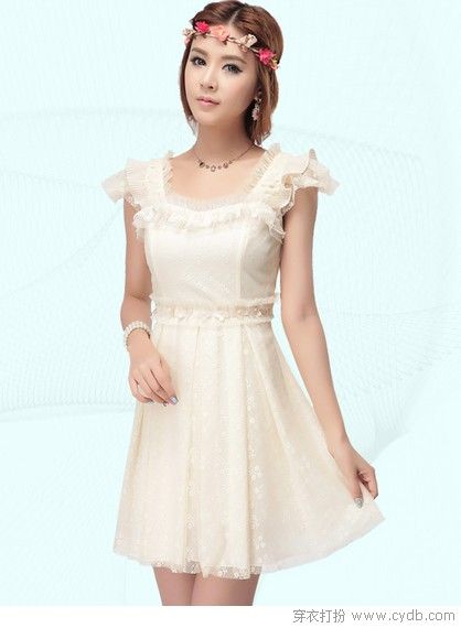 蕾丝美人 夏日里从容游走